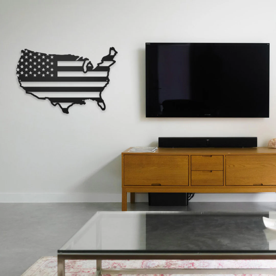 American Flag Wall Décor - Image 3