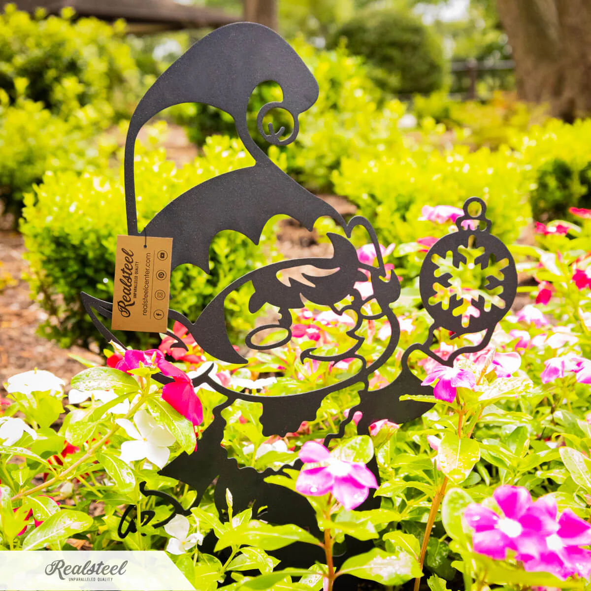 Garden Art - Christmas Elves 3 Pack - Image 10