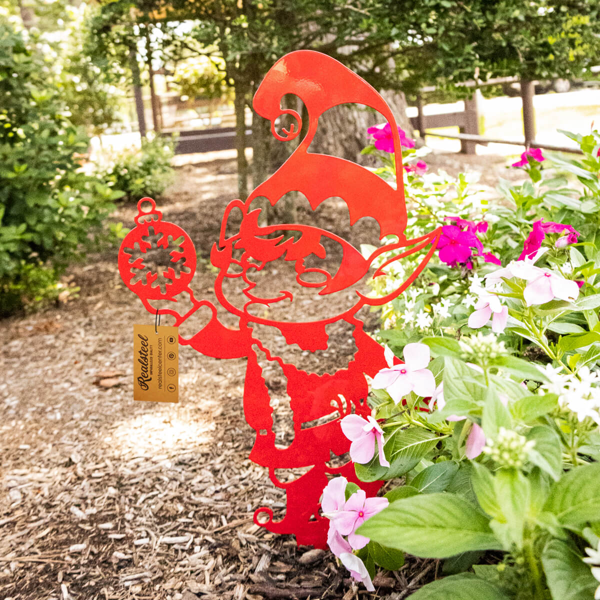 Garden Art - Christmas Elves 3 Pack - Image 15