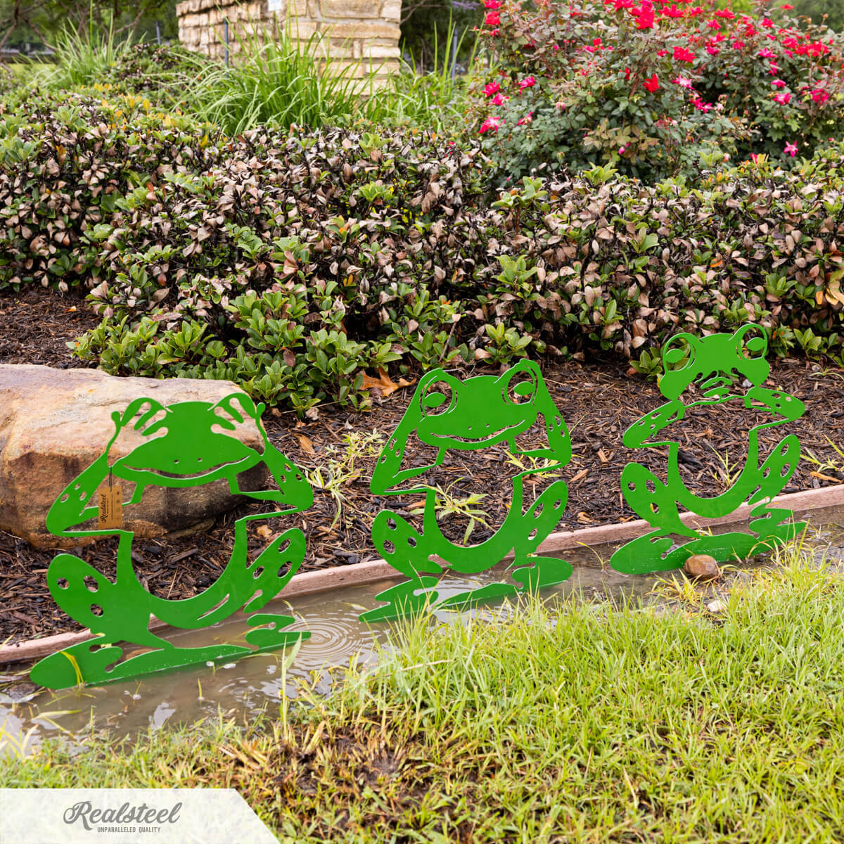 Garden Art - Frogs 3 Pack - Image 9